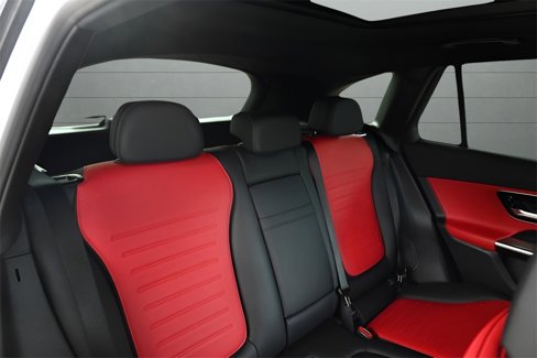 Used 2024 Mercedes-Benz GLC 43 AMG 4MATIC image 25