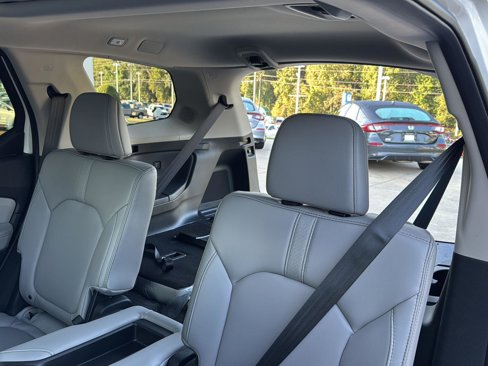 New 2025 Honda Pilot Touring image 29