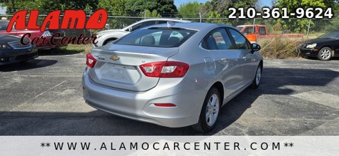 Used 2017 Chevrolet Cruze LT image 5
