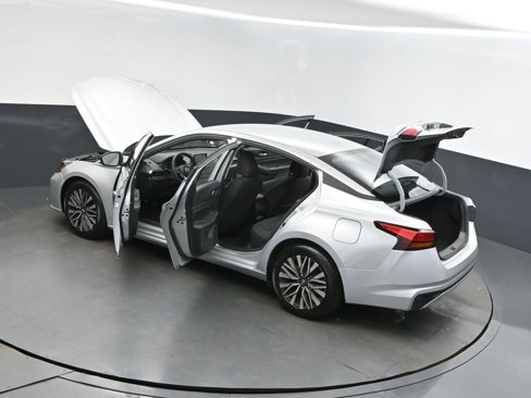 Used 2024 Nissan Altima 2.5 SV image 47