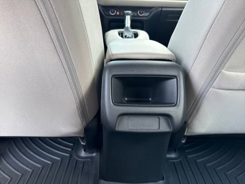 Used 2024 Honda HR-V LX image 28