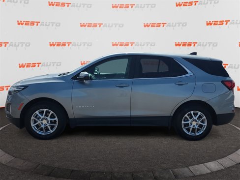 Used 2023 Chevrolet Equinox LT image 2