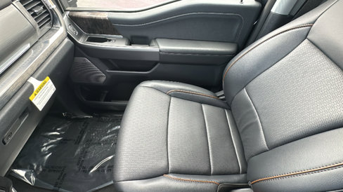 New 2025 Ford F350 Lariat w/ Lariat Ultimate Package image 12