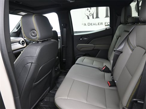 New 2026 Chevrolet Colorado ZR2 w/ ZR2 Bison Edition image 9