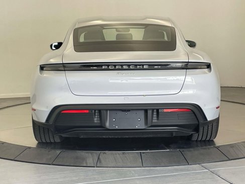 New 2025 Porsche Taycan image 6