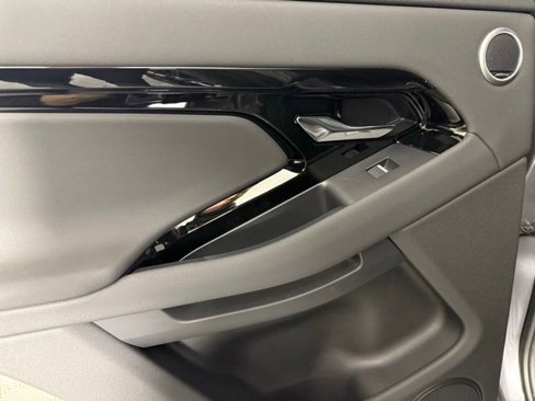 New 2026 Land Rover Range Rover Evoque S image 22