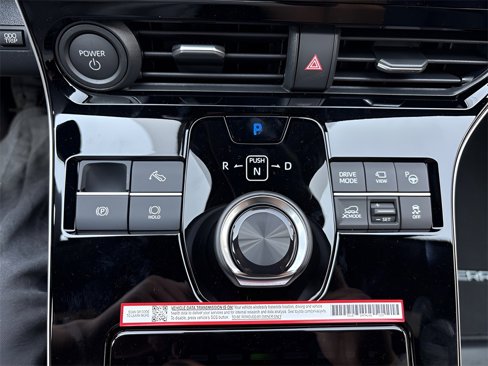 New 2025 Subaru Solterra Limited image 17