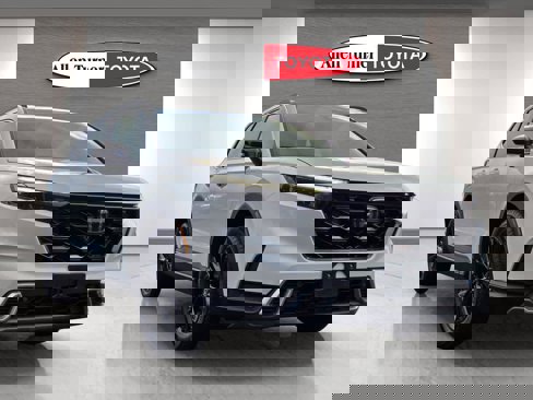 Used 2023 Honda CR-V Sport Touring image 2