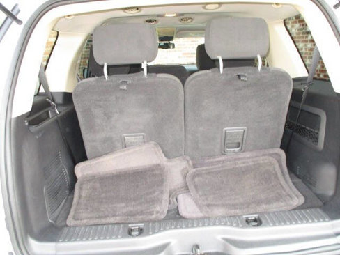 Used 2010 Ford Explorer XLT image 28