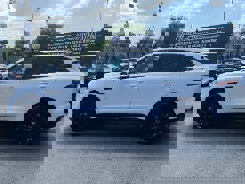 Used 2023 Jaguar F-PACE S image 8
