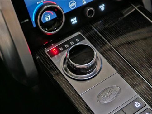 Used 2019 Land Rover Range Rover Long Wheelbase Autobiography image 11