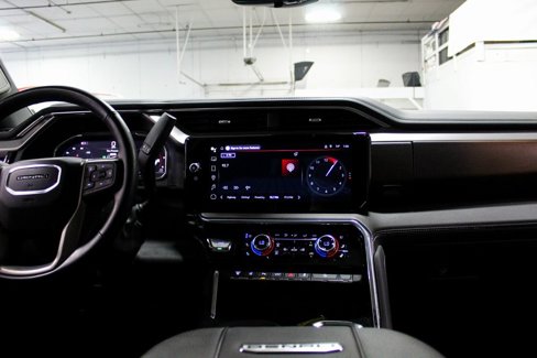 Used 2024 GMC Sierra 2500 Denali w/ Technology Package image 13