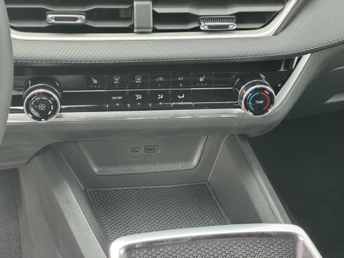 New 2026 Chevrolet Equinox LT w/ Safety and Technology Package image 5