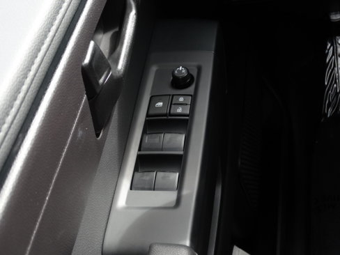 New 2026 Toyota Tundra SR image 28