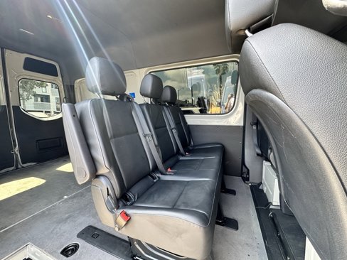 Used 2023 Mercedes-Benz Sprinter 2500 image 26