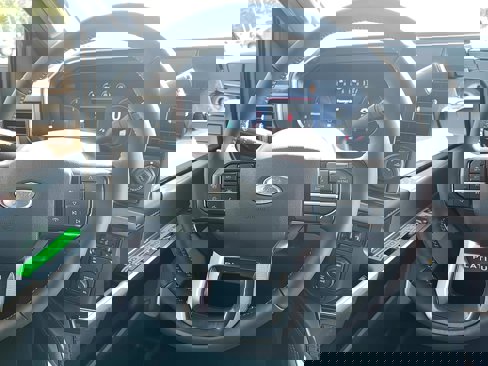 New 2026 Ford F250 Platinum image 26