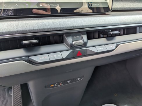 New 2026 Kia EV9 Land image 24