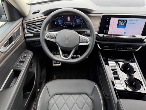 New 2025 Volkswagen Atlas SEL Premium R-Line image 22