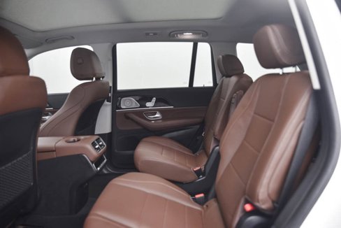 Used 2024 Mercedes-Benz GLS 450 4MATIC image 12