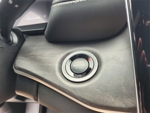 New 2025 Jeep Grand Cherokee Limited image 28