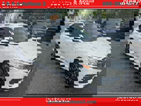 Used 2017 Honda Civic EX-T image 1
