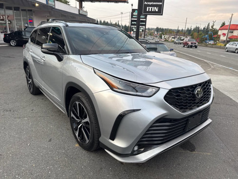 Used 2022 Toyota Highlander XSE image 17