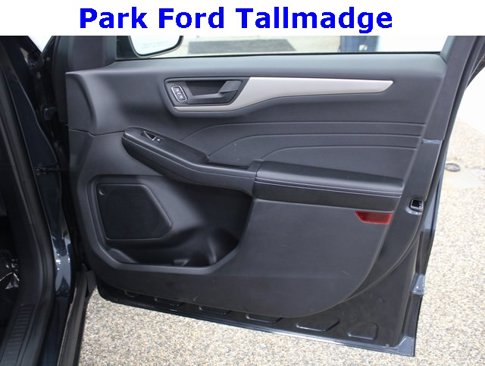 Used 2022 Ford Escape SE image 19