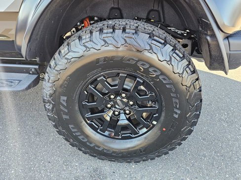 New 2025 Ford Bronco Raptor w/ Interior Carbon Fiber Pack image 6