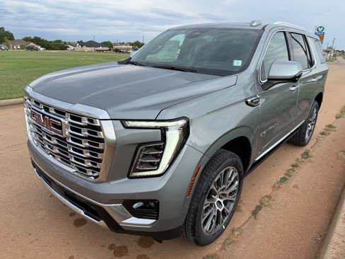 New 2026 GMC Yukon Denali w/ Denali Reserve Package image 7