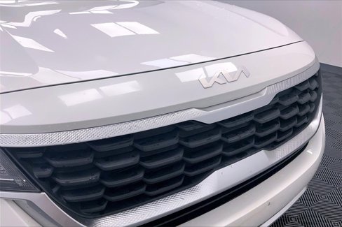 Used 2023 Kia Seltos LX image 25