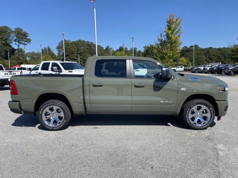 New 2026 RAM 1500 4x4 Crew Cab image 3