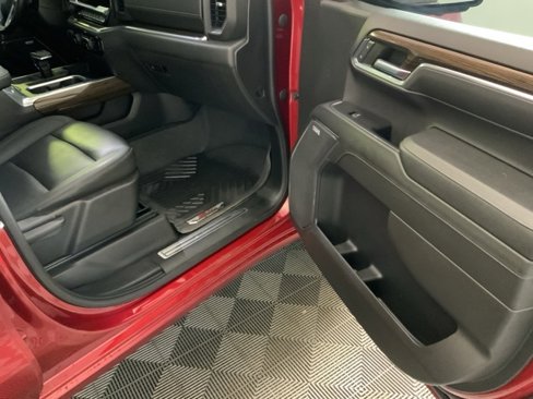 Used 2023 Chevrolet Silverado 1500 LT Trail Boss w/ Convenience Package II image 36