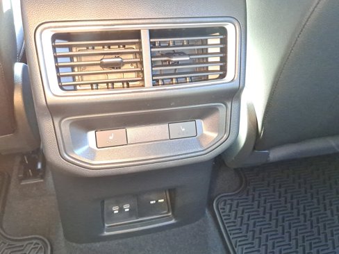New 2026 Volkswagen Atlas Cross Sport SEL Premium R-Line image 13