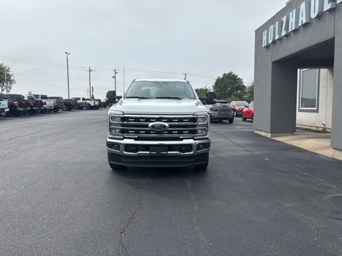 New 2026 Ford F250 Lariat image 3