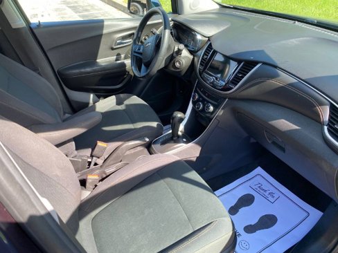 Used 2019 Chevrolet Trax LS w/ Tint and Cruise Package image 6