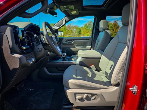 New 2026 GMC Sierra 1500 SLT w/ SLT Premium Plus Package image 16