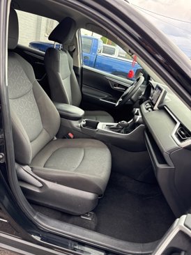 Used 2024 Toyota RAV4 XLE image 16