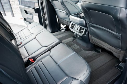 Used 2024 Ford F150 Platinum image 39