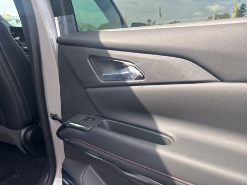 New 2026 Chevrolet Traverse Z71 image 17