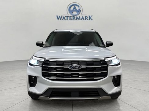 New 2025 Ford Explorer Active w/ Active Comfort Package image 7