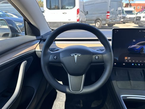 Used 2023 Tesla Model 3 Standard Range image 20