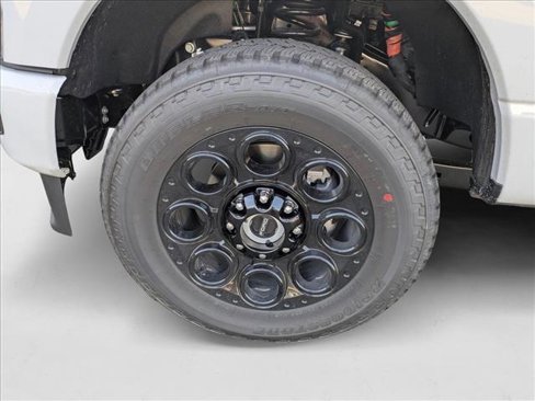 New 2025 Ford F250 Lariat w/ Black Appearance Package image 10