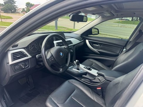 Used 2013 BMW 328i xDrive Sedan image 12