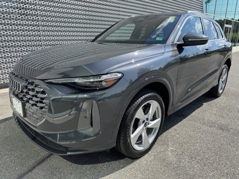 New 2025 Audi Q5 Premium Plus image 1