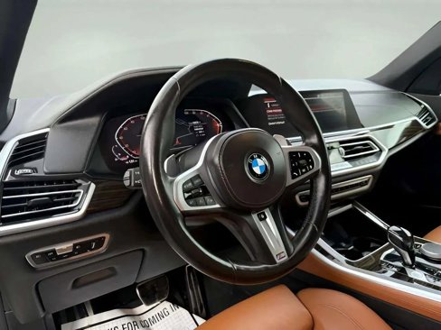 Used 2021 BMW X5 xDrive40i w/ M Sport Package image 14