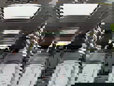 New 2026 Kia EV9 Wind image 16