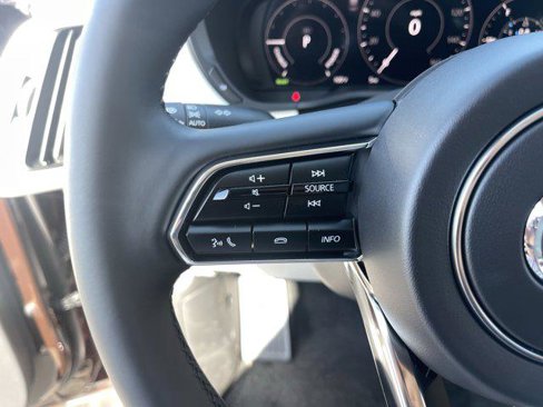 New 2025 MAZDA CX-90 Plug-In Hybrid w/ Premium Plus image 34