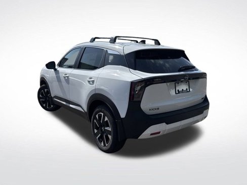 New 2026 Nissan Kicks SV w/ SV Premium Package image 3
