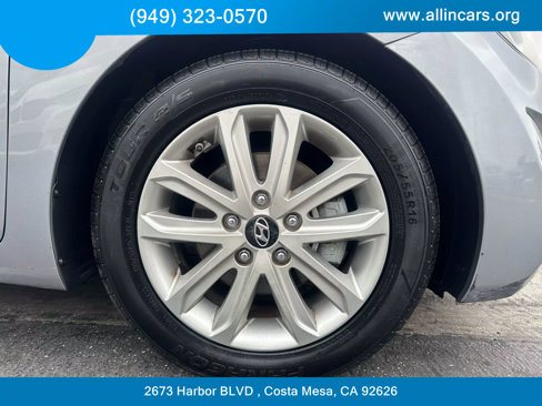Used 2015 Hyundai Elantra SE w/ Option Group 02 image 15