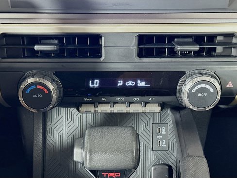 Used 2025 Toyota Tacoma TRD Off-Road image 24